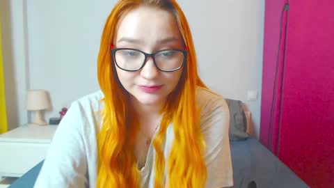 Get unlimited webcam shows from emmy_sunshine - Chaturbate Performer